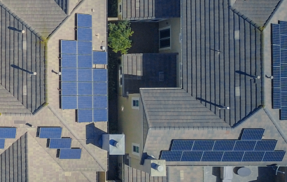 Duurzame Energie-Evolutie: Van Stroomopwekking tot Smart Homes en Thuisbatterijen
