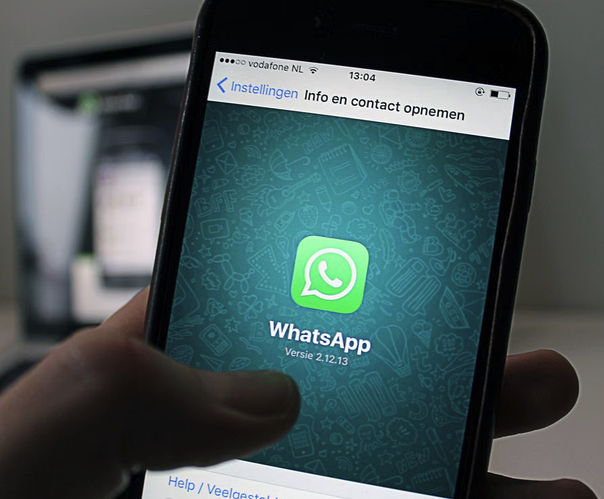 Iemand doet zich op WhatsApp voor als mijn kind: wat moet ik doen? Iemand doet zich op WhatsApp voor als mijn kind: wat moet ik doen?